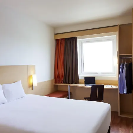 Hotel Ibis Centre Petite France Straßburg